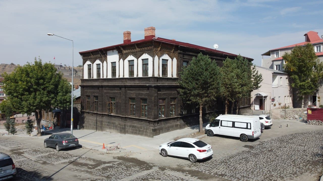 Kars mimarisi